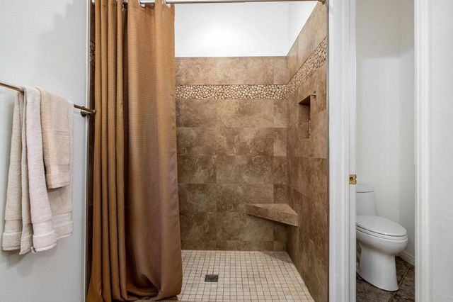 9 White Sun Way, Rancho Mirage, CA 92270