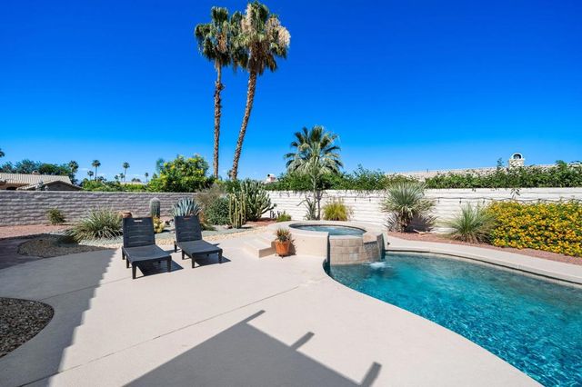 9 White Sun Way, Rancho Mirage, CA 92270