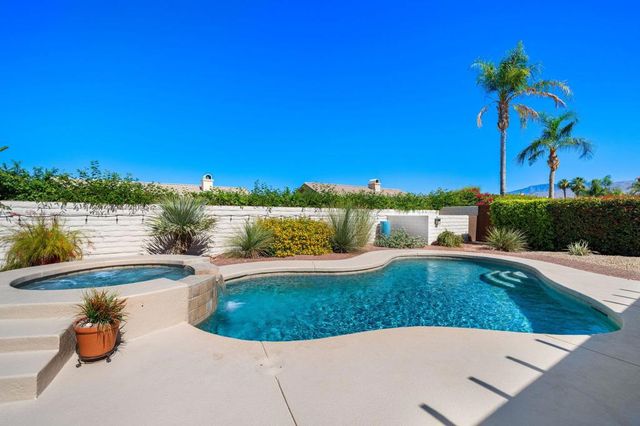 9 White Sun Way, Rancho Mirage, CA 92270