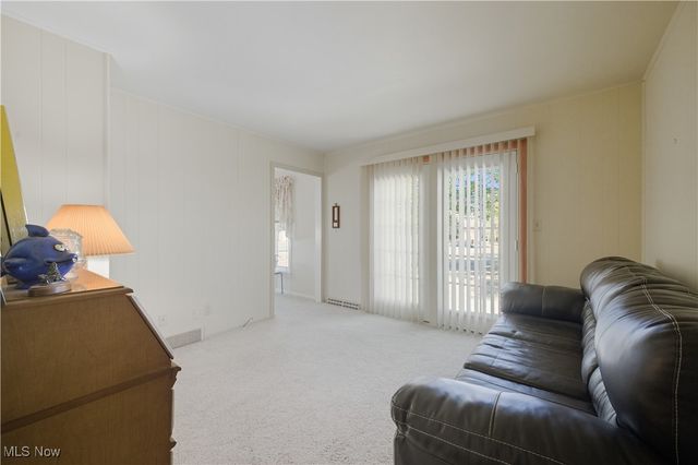 2193 Howland Wilson Road NE, Warren, OH 44484