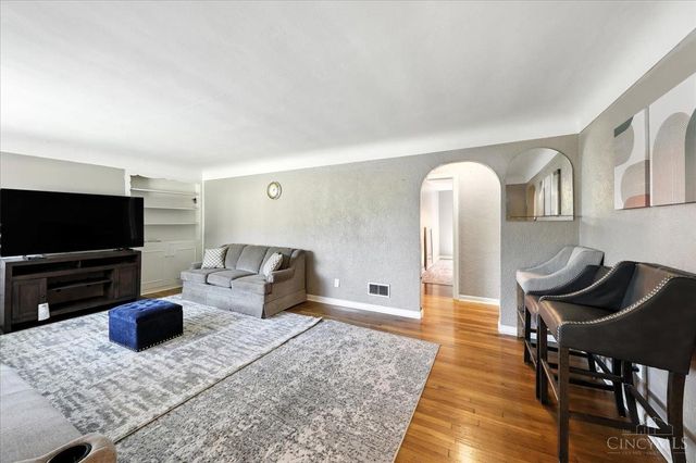 2919 Temple Avenue, Cincinnati, OH 45211