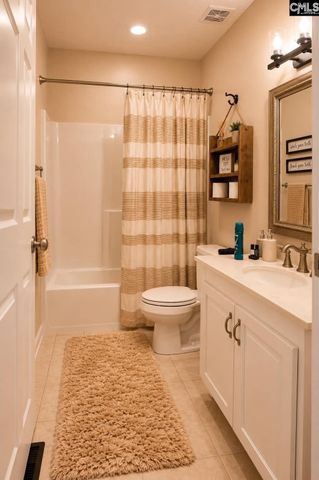 25 Middleton Drive, Lugoff, SC 29078