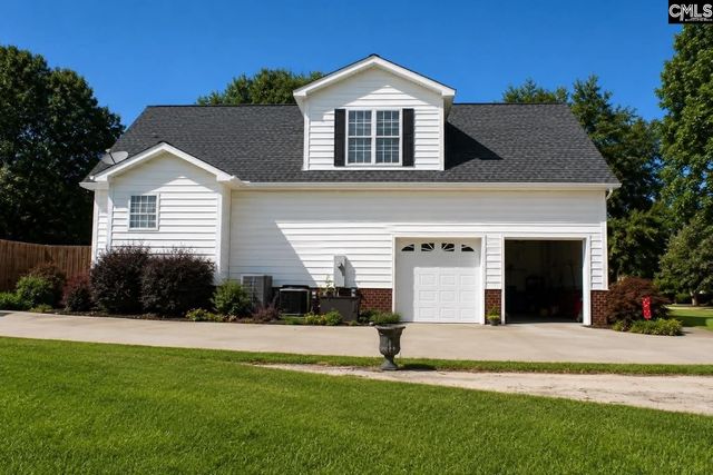 25 Middleton Drive, Lugoff, SC 29078