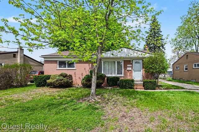 32304 Wisconsin Street, Livonia, MI 48150