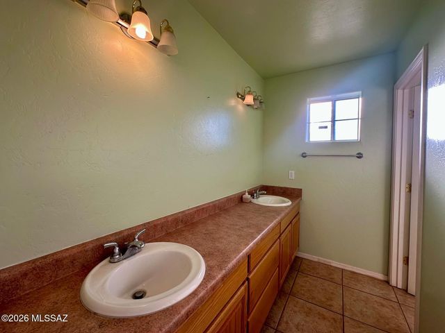 1220 Calle Rafael, Rio Rico, AZ 85648