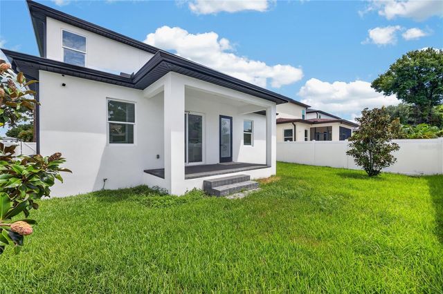 4020 W ARCH STREET, Tampa, FL 33607