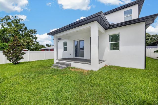 4020 W ARCH STREET, Tampa, FL 33607