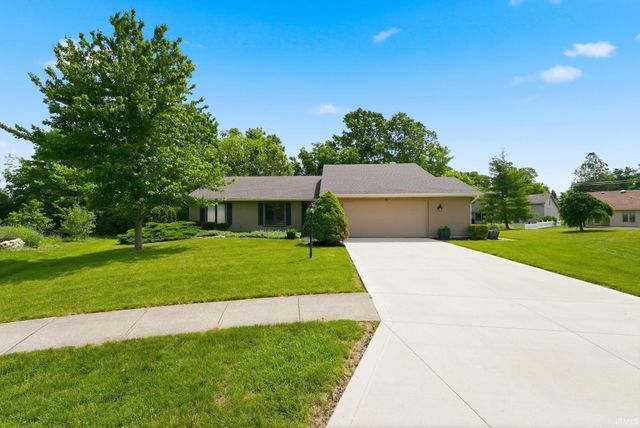 10630 Springtide Way, Fort Wayne, IN 46845