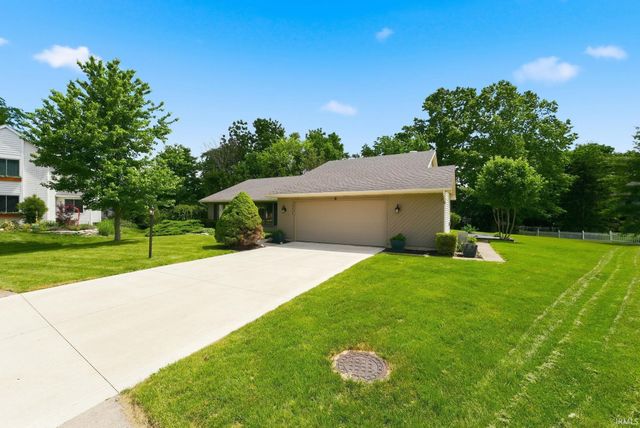 10630 Springtide Way, Fort Wayne, IN 46845