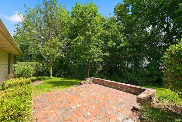 10630 Springtide Way, Fort Wayne, IN 46845