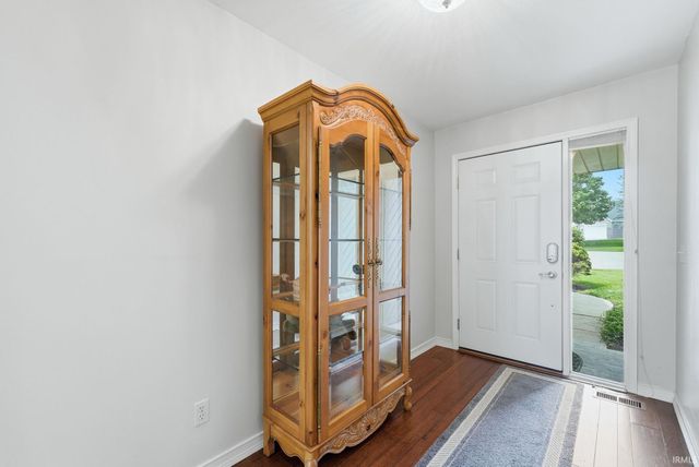 10630 Springtide Way, Fort Wayne, IN 46845