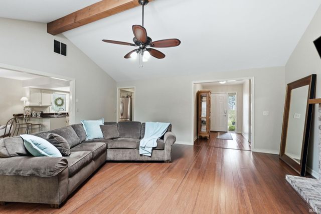 10630 Springtide Way, Fort Wayne, IN 46845