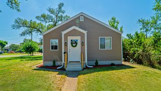 1009 W 2nd Avenue, Gary, IN 46402