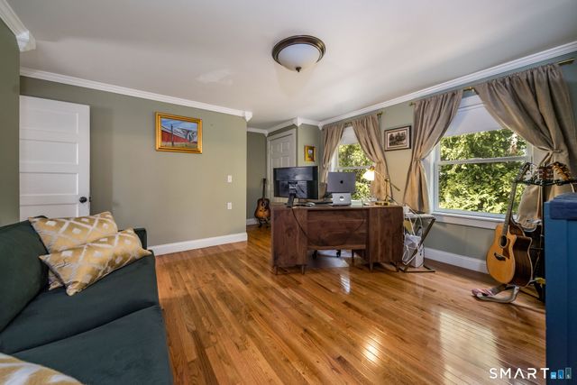 24 Cottage Place, Old Saybrook, CT 06475