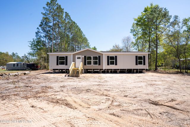 10101 CO RD 127, Glen St. Mary, FL 32040