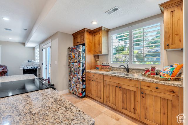 9967 N 6670 W, Highland, UT 84003