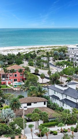 541 S WASHINGTON DRIVE, Sarasota, FL 34236