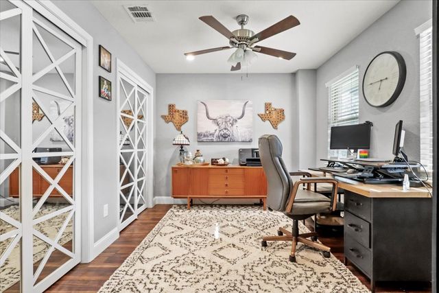 2040 Casa Loma Court, Grapevine, TX 76051