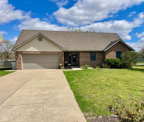 8727 N 30th Street, Terre Haute, IN 47805