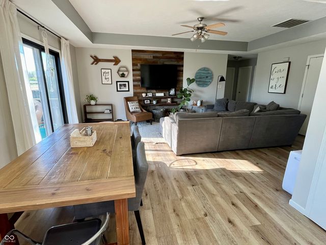 8727 N 30th Street, Terre Haute, IN 47805