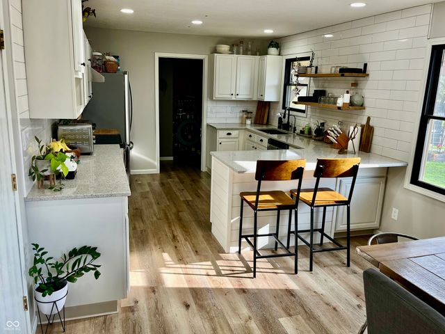 8727 N 30th Street, Terre Haute, IN 47805