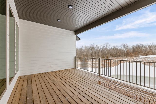 2805 MISTY FLOWER DR, Columbia, MO 65203