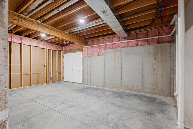 2805 MISTY FLOWER DR, Columbia, MO 65203