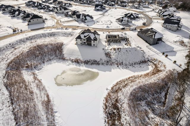 2805 MISTY FLOWER DR, Columbia, MO 65203