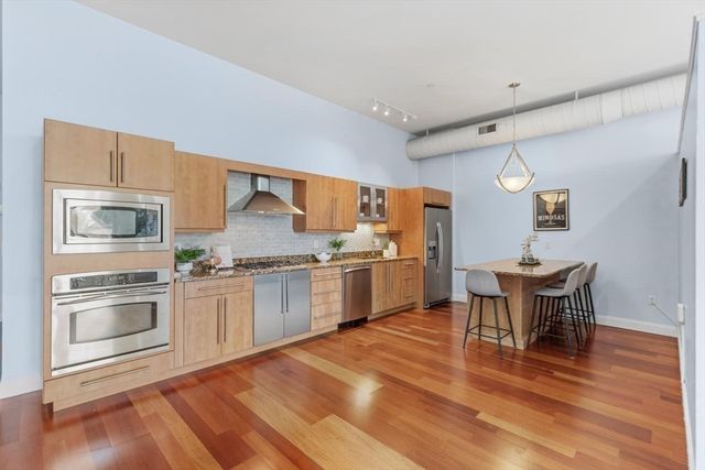 10 Ocean Ave. 208, Revere, MA 02151