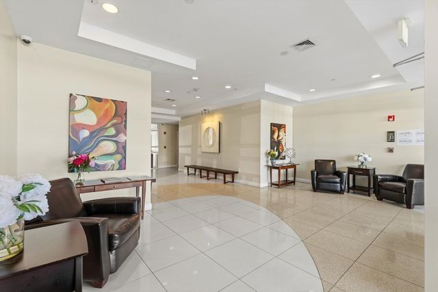 10 Ocean Ave. 208, Revere, MA 02151