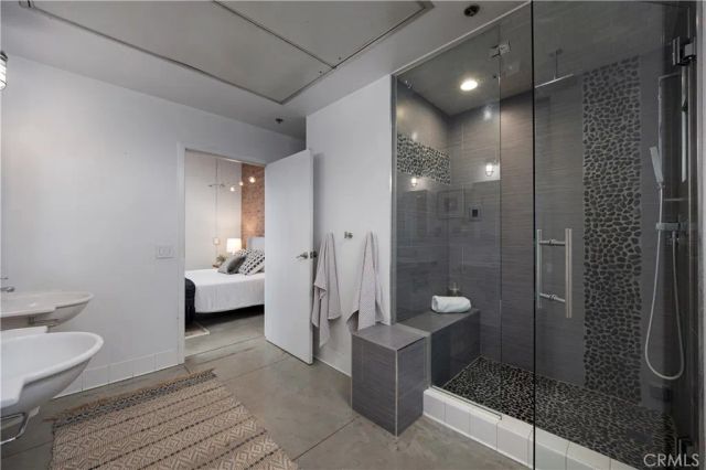 835 Locust Avenue 421, Long Beach, CA 90813