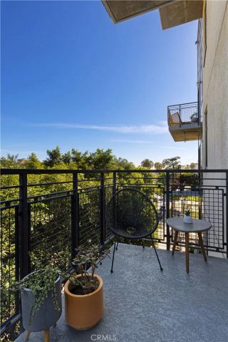 835 Locust Avenue 421, Long Beach, CA 90813