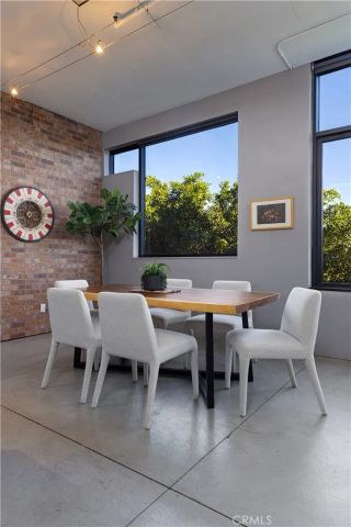 835 Locust Avenue 421, Long Beach, CA 90813