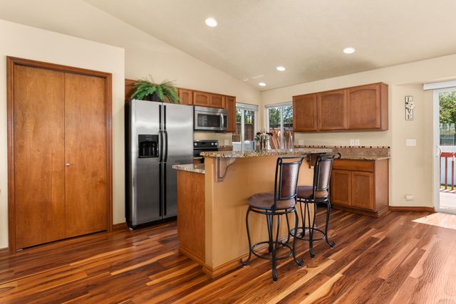 9602 E Hoffman Ln, Spokane, WA 99206