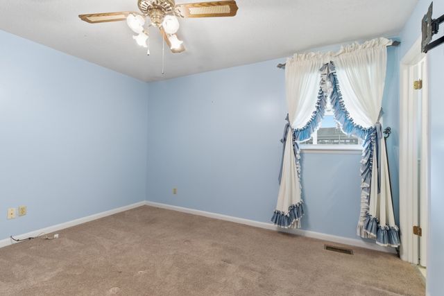 1923 Blue Bird Dr, Pleasant View, TN 37146