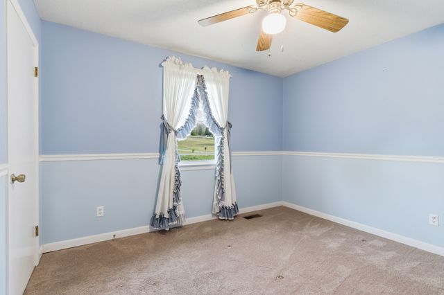 1923 Blue Bird Dr, Pleasant View, TN 37146