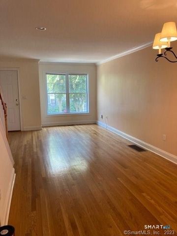 85 Camp Avenue APT 14J, Stamford, CT 06907