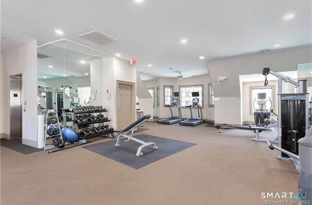 85 Camp Avenue APT 14J, Stamford, CT 06907