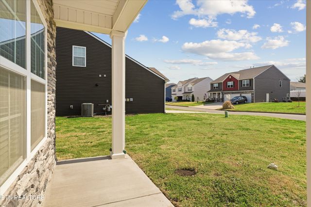 575 Smoky Valley Lane, Seymour, TN 37865