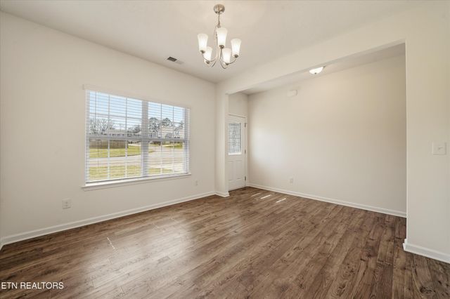 575 Smoky Valley Lane, Seymour, TN 37865