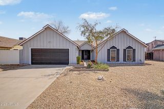 6433 W KINGS Avenue, Glendale, AZ 85306