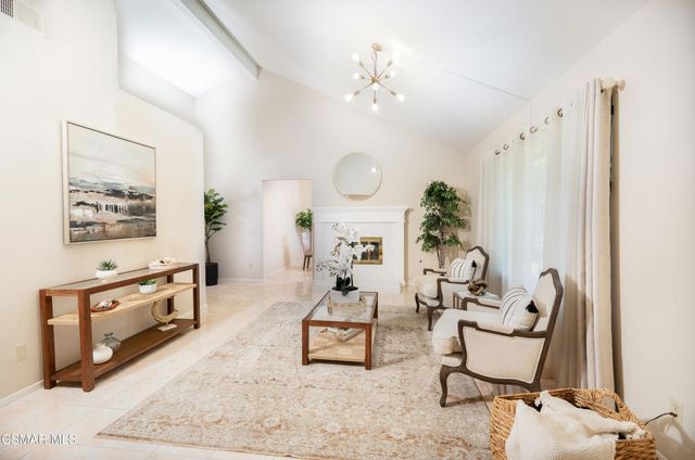 1614 Bonnie Court, Simi Valley, CA 93065