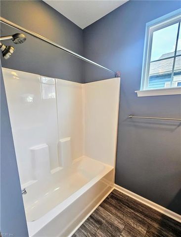 4008 Trenwith LN, Virginia Beach, VA 23456