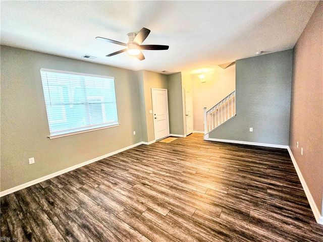4008 Trenwith LN, Virginia Beach, VA 23456