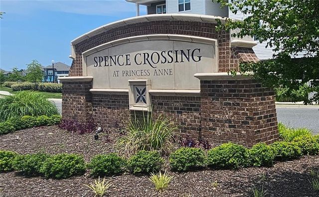 4008 Trenwith LN, Virginia Beach, VA 23456