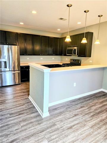 4008 Trenwith LN, Virginia Beach, VA 23456
