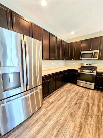 4008 Trenwith LN, Virginia Beach, VA 23456