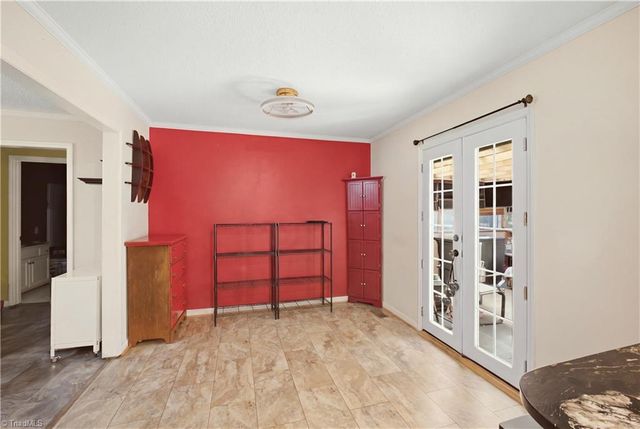 240 Silver Lake Drive, Burlington, NC 27215