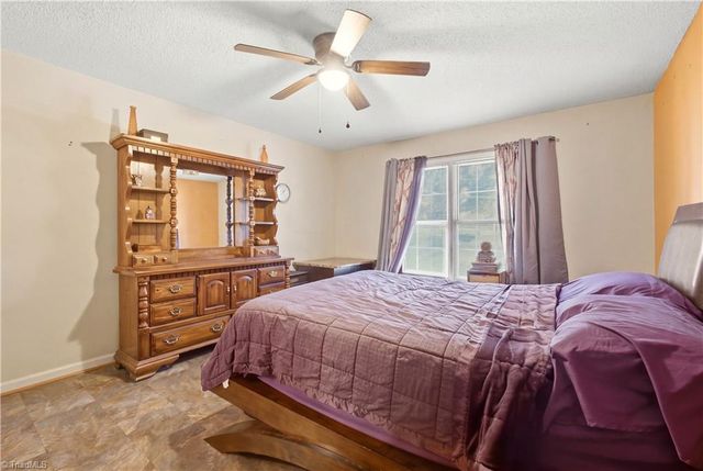 240 Silver Lake Drive, Burlington, NC 27215