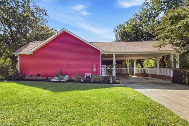 240 Silver Lake Drive, Burlington, NC 27215